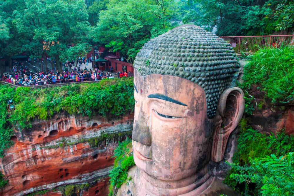 meest tetraëder liter De grote Boeddha van Leshan | BackpackenInAzië.nl