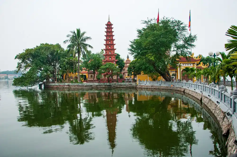 Hanoi - Tran Quoc Pagoda