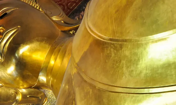 wat pho in bangkok